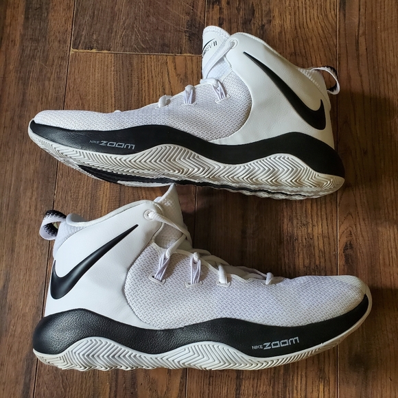 nike zoom rev ii